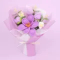 Ramo de ganchillo hecho a mano con tulipanes y rosas moradas decorativas - Ramo de Tulipanes en Flor (Rosa Burbuja) - Mediano / Púrpura