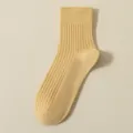 Gelbe gerippte Baumwollsocken für Damen, weiche bequeme atmungsaktive Alltagsvariante. - Einheitsgröße (34-40) / Hellgelb