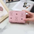 Süßer rosa Kartenhalter mit Reißverschluss, Bärenmuster und vielen Kartenfächern - Rosa