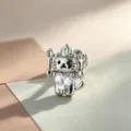 Pendiente de titanio con diseño de gato chef y cristal en forma de corazón plateado - Estilo de Hélice Externa de Aleación de Titanio (A1105-1# Blanco) / Blanco