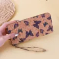 Cartera larga bohemia de corcho para mujer con estampado de mariposas moradas y asa - Mariposa Púrpura (11-3)