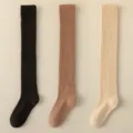 Dikke geribbelde overknee lange sokken variant, gezellige winterkleding in effen kleuren. - JL18 zwart + koffie + khaki