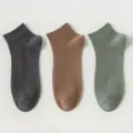 Herren Rippen Knöchelsocken aus reiner Baumwolle, atmungsaktiv, bequeme Alltagsmode, 3 Farben. - M87 (Einheitsgröße 39-45) / Dunkelgrau+Kaffee+Armeegrün