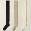 Dicke Kniestrümpfe aus Strick für Damen, extra lange warme Winter Oberschenkelstrümpfe. - Einheitsgröße (34-39) / Schwarz + Hellbeige + Milchweiß
