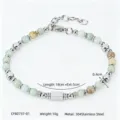 Macro di un bracciale di perline in pietra naturale con componenti in acciaio inossidabile. - Amazonite (CWB0737)