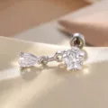 Eleganter Knorpelstecker aus Titanlegierung mit Stern und Wassertropfen Zirkonia - Titanlegierung-Stil / Weiß