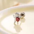 Pendiente de ángel plateado con circón de corazón rojo y cierre de rosca para cartílago - Estilo Ángel Corazón (A227-4# Tornillo Exterior de Acero Inoxidable) / Rojo Granate