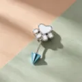 Schattig kattenpoot kraakbeen oorknopje met wit email en lichtblauwe conische schroef - Witte Poot + Blauwe Spike (Titaallegering Externe Helix) / Wit en Blauw
