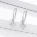 Elegante S925 Silber Creolen mit Zirkonia Blumenanhängern für Damen - Blumen-Reifen-Stil / Silber