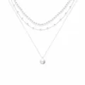 Klassisches dreilagiges weißes Perlenhalsketten-Set mit silbernen Ketten für Damen - Stil 3 / Dreiteiliges Set / Stahlfarben