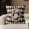 Vintage ruitjes rozen sierkussen, zwart en beige elegant kussen voor de woonkamer. - QVH07