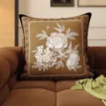 Vintage retro floral throw pillow for sofa, square decorative cushion with elegant floral print. - 35x35 cm (Without Insert) / SBZA050403