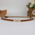 Cintura sottile in pelle verniciata da donna con elegante fibbia in metallo perlato abito. - Cammello