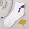 White cotton sports socks for men and women, breathable mid-tube running socks for daily wear. - One Size (EU 36-43) / White Blue