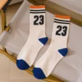 Calze sportive da uomo estive a tubo medio in cotone con blocco di colore e numero 23. - Taglia unica (misura 36-44) confezione individuale / Colore 1