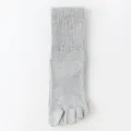 Calzini a cinque dita grigi in cotone da donna, design traspirante con bordo a coste. - Taglia unica (misura 36-40) / Grigio chiaro