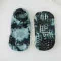 Calzini yoga pilates tie-dye con grip antiscivolo in silicone, calze corte traspiranti per il fitness. - Taglia Unica (36-41) / Nero Tie-Dye