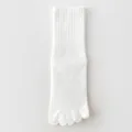 Calzini uomo cinque dita bianchi gambaletto cotone tinta unita casual sportivi traspiranti. - Taglia unica (misure 37-43) / Bianco