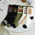Set de calcetines largos streetwear para hombre, calcetines de algodón con estampados. - Talla única (talla 36-44) / 5 Colores Mezclados