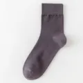 Calzini Lunghi tinta unita Uomo Maglia Traspirante Cotone Sportivi Casual Viola Scuro - Taglia unica (taglie 36-43) / colore grafite