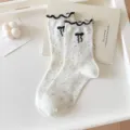 Calzini donna a metà tubo graziosi pois colorati fiocco bordo in pizzo lavorato a maglia - Taglia Unica (EU 36-41) / Polsini neri