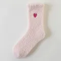 Calze da sonno soffici in pile corallo rosa con ricamo a cuore, calde e morbide per casa. - Taglia unica (taglia 36-42) anti-pelucchi / Rosa chiaro