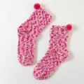 Calzini soffici in pile di corallo con pompon, morbide calze invernali calde da casa per donna. - Taglia unica (misura 36-41) / Rosa chiaro
