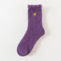Chaussettes femme polaire corail violette duveteuses nuit broderie coeur or chaud sol maison - Taille unique (taille 36-42) non pelucheux / Violet foncé