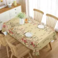 Vista detallada del mantel rectangular floral impermeable con hermosas rosas rosas. - 6
