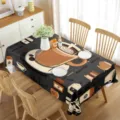 Gedetailleerd uitzicht op zwart rechthoekig waterdicht koffiethema tafelkleed voor de eetkamer. - Stijl 6