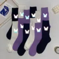 Chaussettes en coton mi-hautes pour femmes papillon réfléchissant style mignon chic - Taille unique / Violet Lumineux