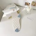 Transparente dünne Mesh Sommersocken für Damen aus Glasseide mit süßem Herzmuster - Einheitsgröße / Herz
