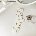 Calzini trasparenti donna estivi sottili in seta di vetro con ricamo floreale e volant - Taglia unica / Floreale continuo con tulipani