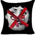 Federa per cuscino stampata in lino stile vintage con design d arte di viso retro surrealista. - Stile 16