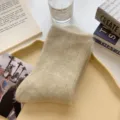 Flauschige warme Wintersocken in Beige, dicke kuschelige Plüsch Feinstrick Strümpfe Damen. - Einheitsgröße / Khaki