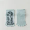 Non-slip yoga socks with open toe and five-finger design for Pilates and fitness workouts. - One Size / Green