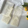 Calze in rete trasparente con motivo a cuore giallo, stile estivo molto carino e dolce. - Taglia unica / Giallo