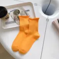 Chaussettes mi-mollet orange couleur bonbon avec bord roulé mignon pour le printemps chic - Taille unique / Orange