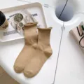 Chaussettes à Revers Femme Couleur Unie Tricot Mi-Tube Chaussettes Kaki Mode Elégance - Taille unique / Khaki
