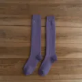 Lila einfarbige kniehohe Frotteesocken, dicke warme Wintersocken fuer Damen im Shop. - Einheitsgröße / Lila