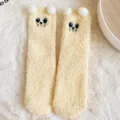 Calzini invernali caldi e morbidi in pile di corallo da donna con orecchie di gatto 3D. - Taglia unica / Gatto dagli occhi grandi giallo