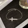 Elegant silver titanium steel cross bracelet featuring sparkling dainty crystals - Silver Horizontal Simple Full Rhinestone Cross Style (款式12)