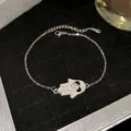 Élégant bracelet main de Fatma en argent avec motif œil et oxydes de zirconium - Style de main argentée avec diamant rond (Style 14)