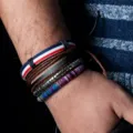 Conjunto de pulseras de cuero trenzado multicapa con cuerdas étnicas y cuentas para mujeres - N016