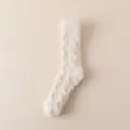 Damen Winter dicke flauschige Korallenfleece Socken in warmem Beige, weiche Haussocken. - Einheitsgröße / Beige