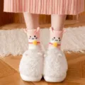 Suss flauschige Katzen Korallenfleece Socken mit Pluesch Hausschuhen, dicke warme Wintersocken Damen. - Rosa