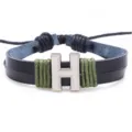 Schwarzes Lederarmband mit Metall Buchstabe H Anhänger und grüner Kordel für Damen und Herren - Buchstabe H / Schwarz