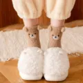 Winter dicke Plüsch Korallenfleece süße Bär Mittelsocken warme japanische Hausbodensocken - Einheitsgröße / Khaki