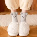Kuschelige dicke Plüsch Socken für Damen im Winter mit süßen Bärenohren und Stickerei. - Einheitsgröße / Grau