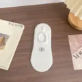 Weiße flache unsichtbare Bootssocken mit süßer Cartoon Hundestickerei für Damen Frühling Sommer. - Einheitsgröße / Weiß
